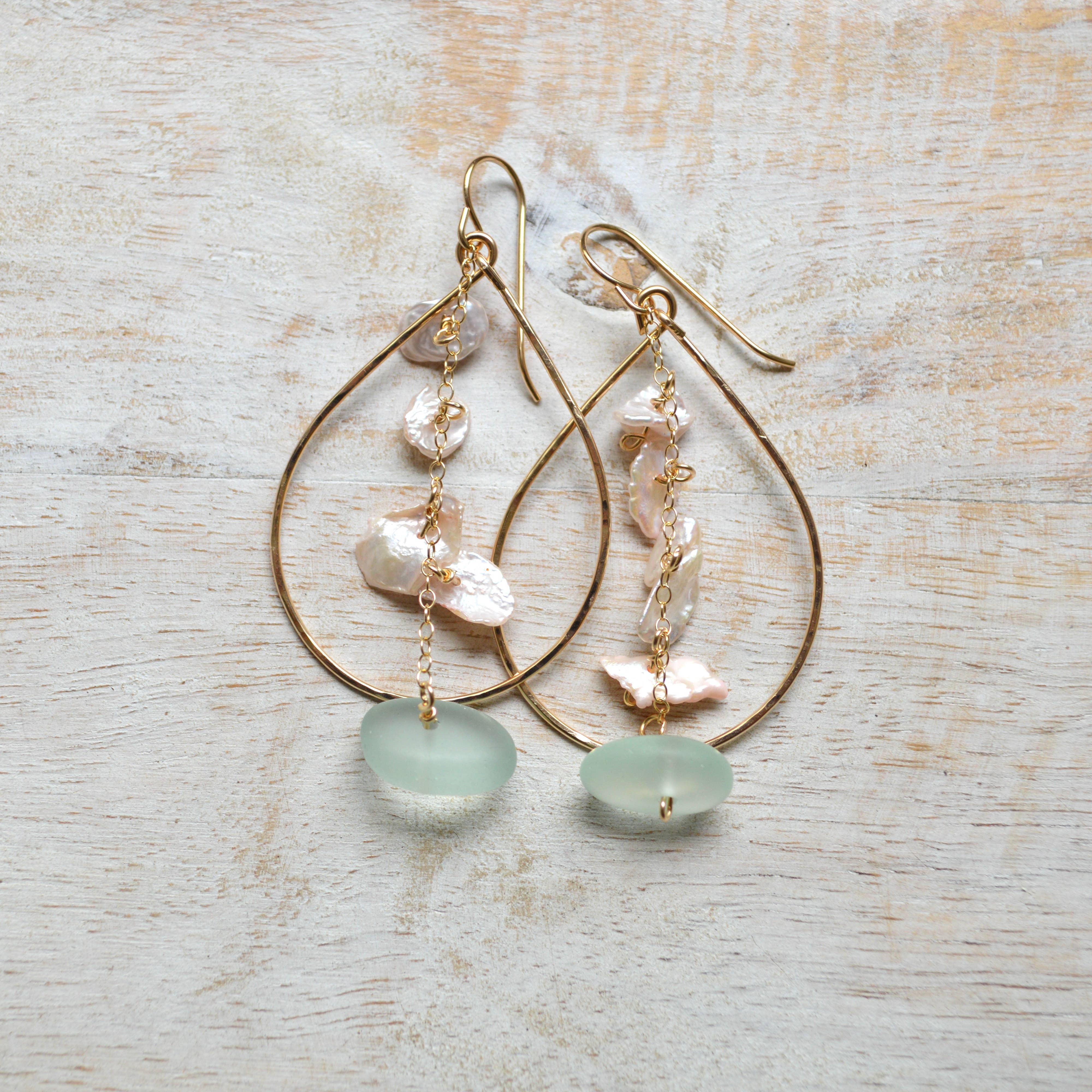 Keshi pearl frosted glass teardrop gold